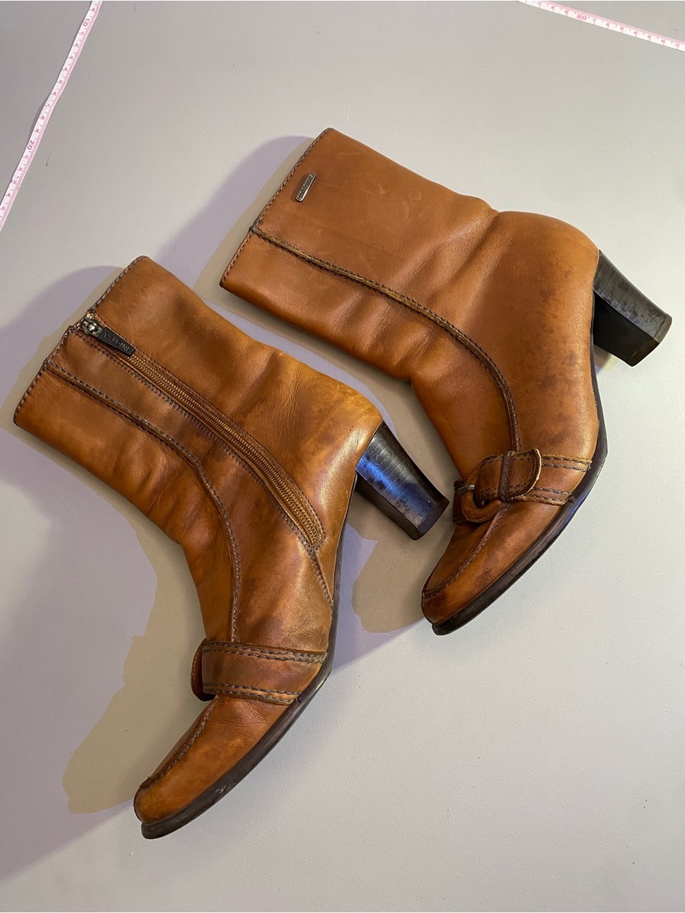 Valdini Women’s Tan Leather Mid-Heel Ankle Boots Mariel